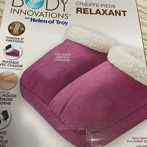 Foot Warmer and massager with cord NEW